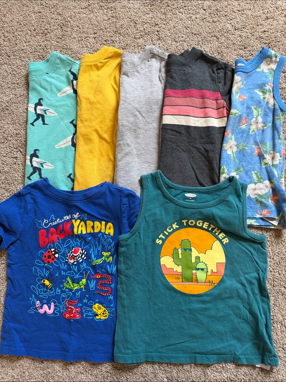 7 piece Old Navy 3T short sleeve and tank top bundle